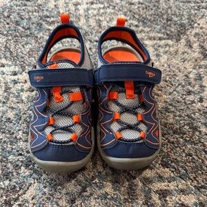 OshKosh B'gosh Kids Blue and Orange Water Shoes